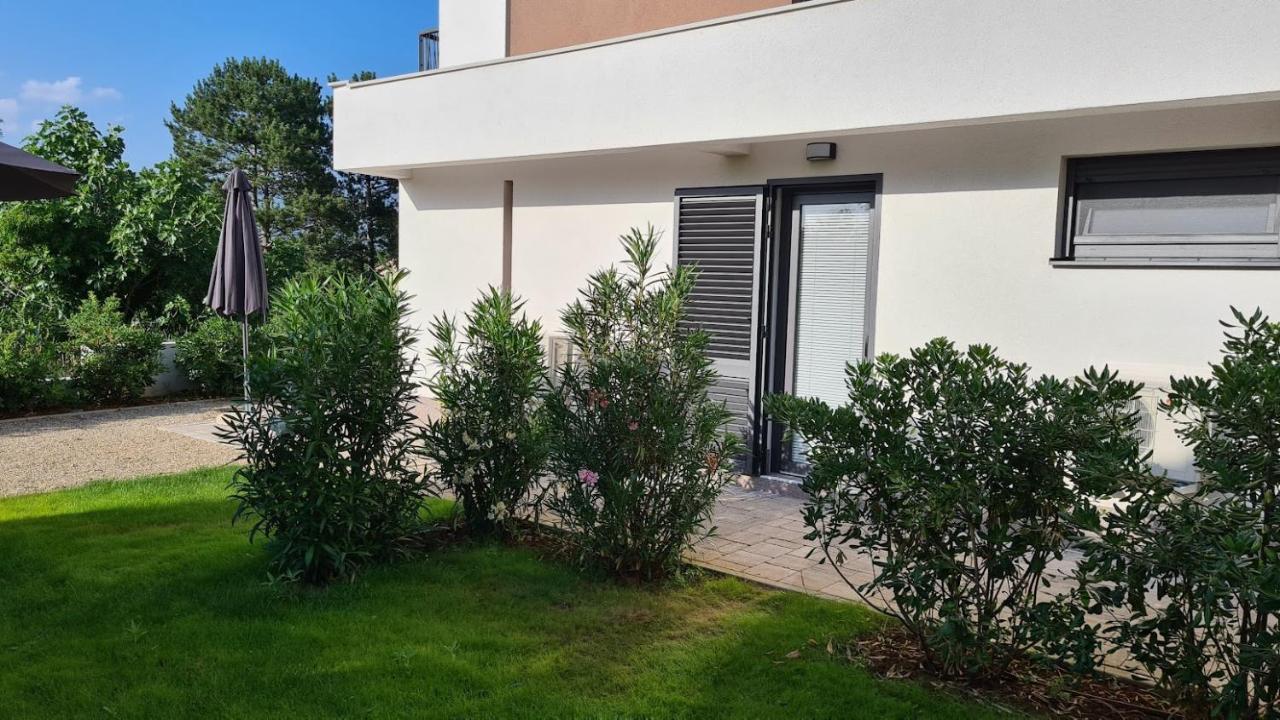 Vila Primorka Apartmani Oleander Šilo Zewnętrze zdjęcie